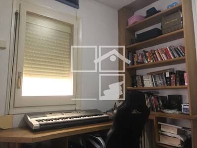 Local en Maduixes, Tona Barcelona