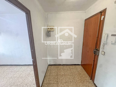 Local en Calle Enric Granados    3, Martorell Barcelona